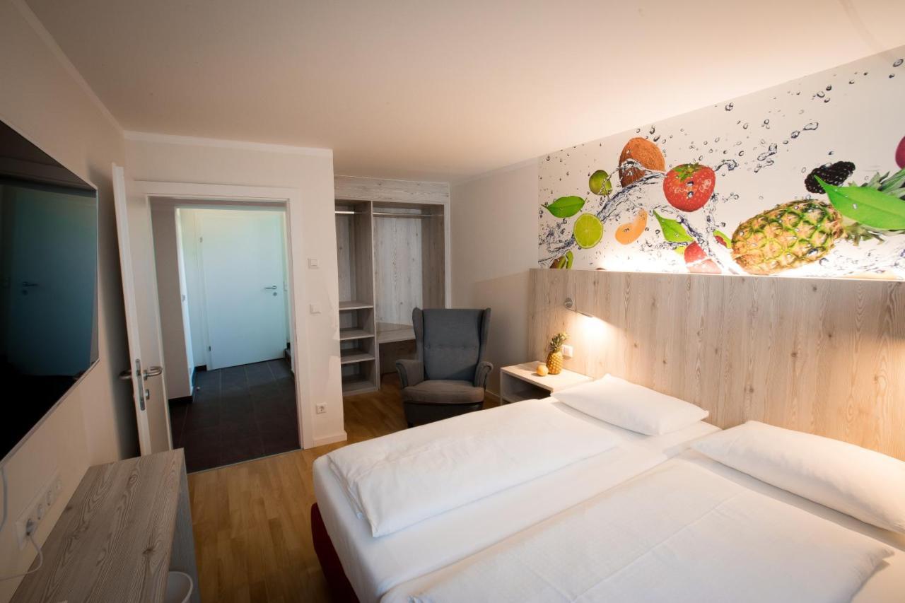 Wallner - Hotel & Wirt Арнолдщайн Екстериор снимка