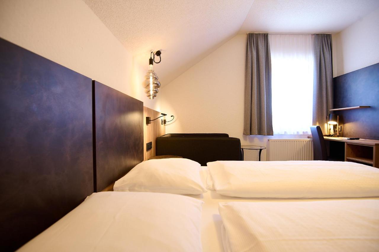 Wallner - Hotel & Wirt Арнолдщайн Екстериор снимка